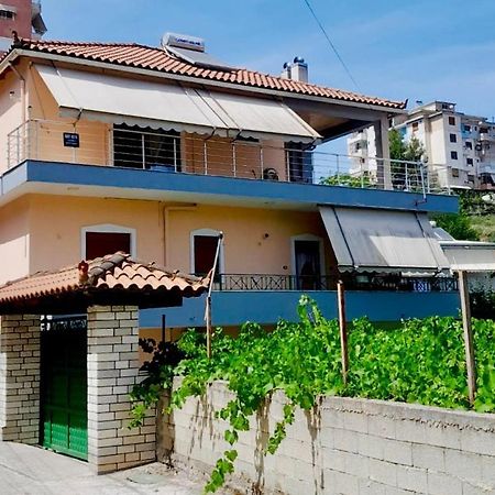 George 1 Daire Gjirokastër Dış mekan fotoğraf