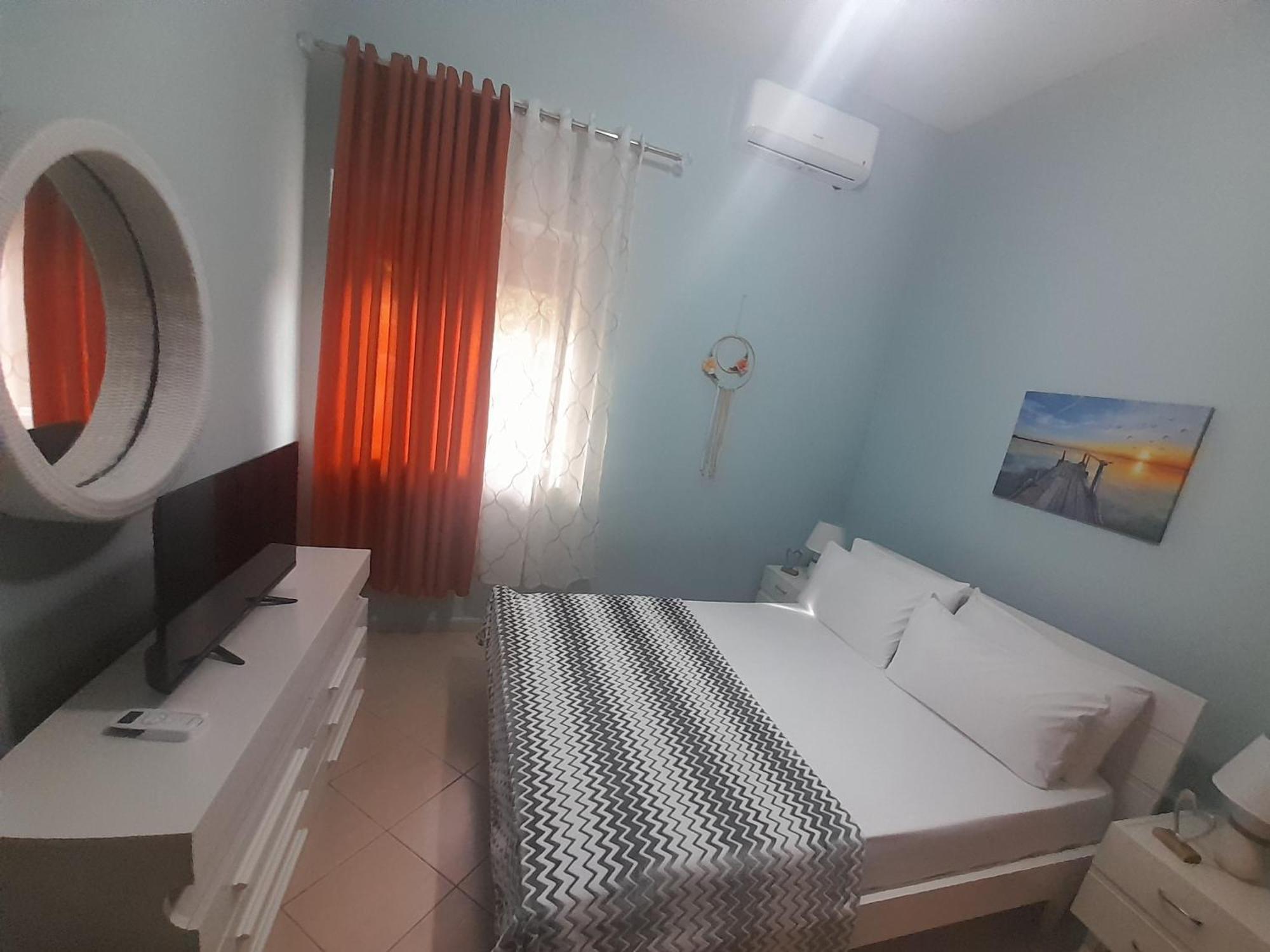 George 1 Daire Gjirokastër Dış mekan fotoğraf